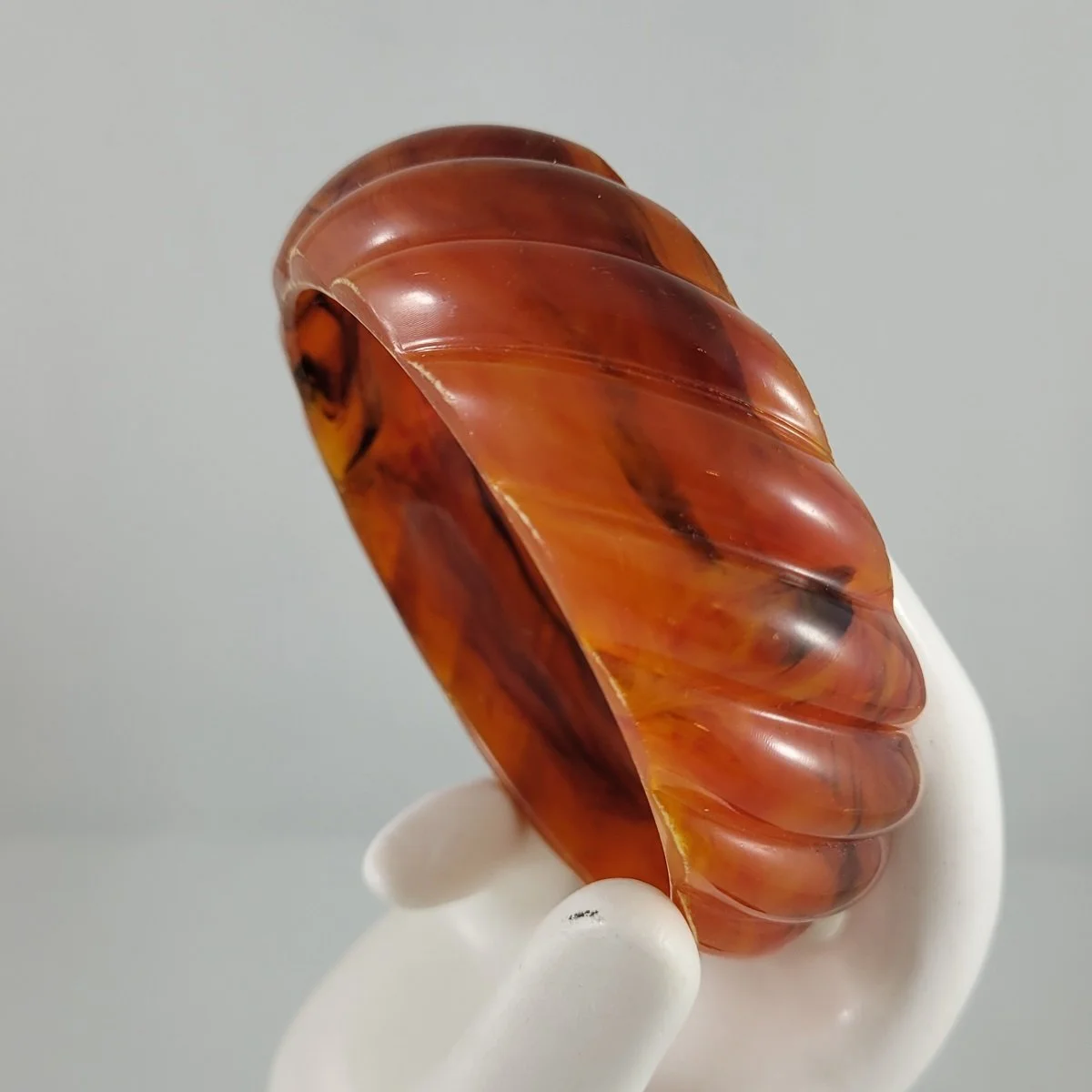 Oyonnax French Translucent Marbled Tortoise Ribbed Twist Gadroon Rhodoid Bangle Bracelet -1.jpg (Copy)