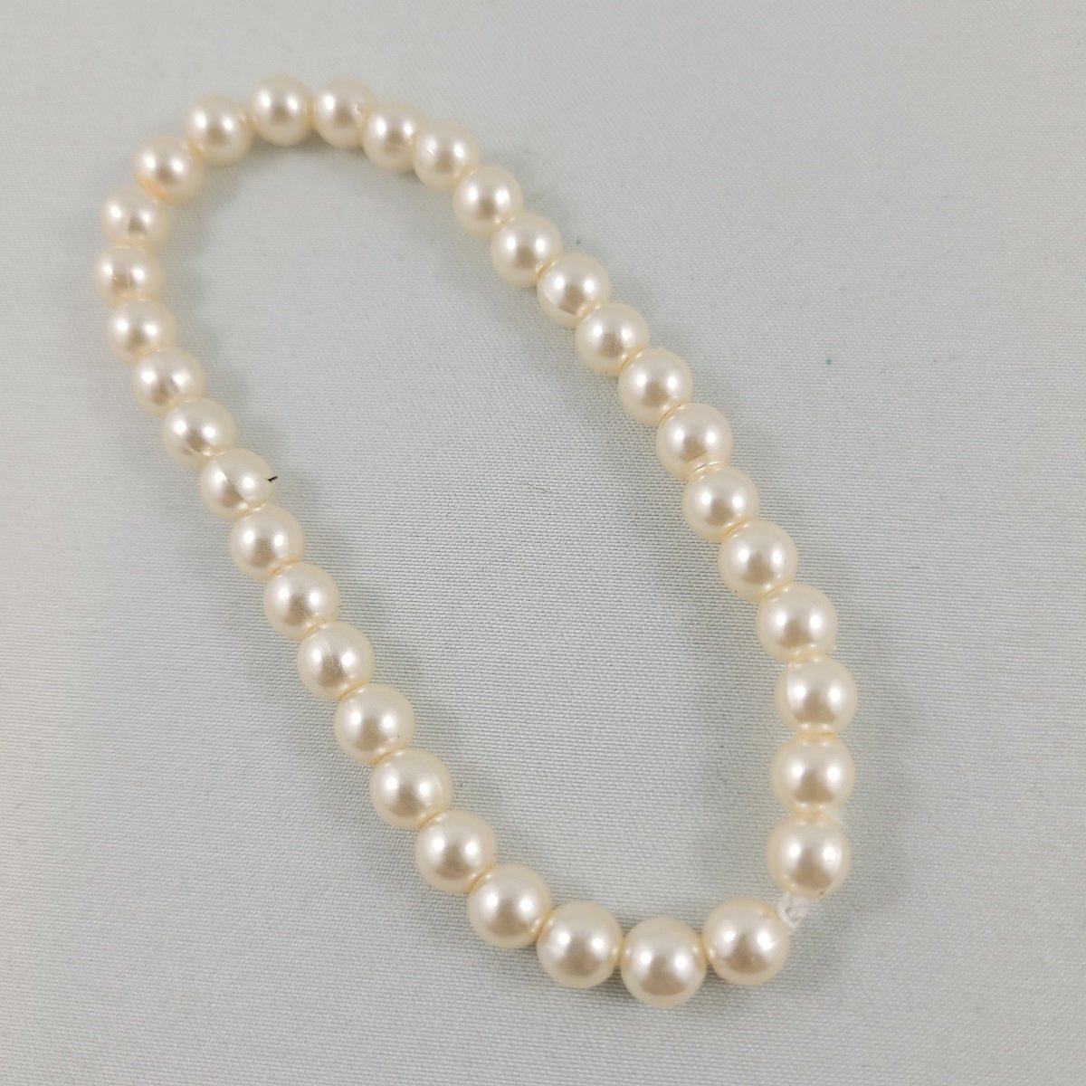 Luminescent Faux Pearl Early Molded Plastic 5mm Bead Stretch Elasticized Bracelet