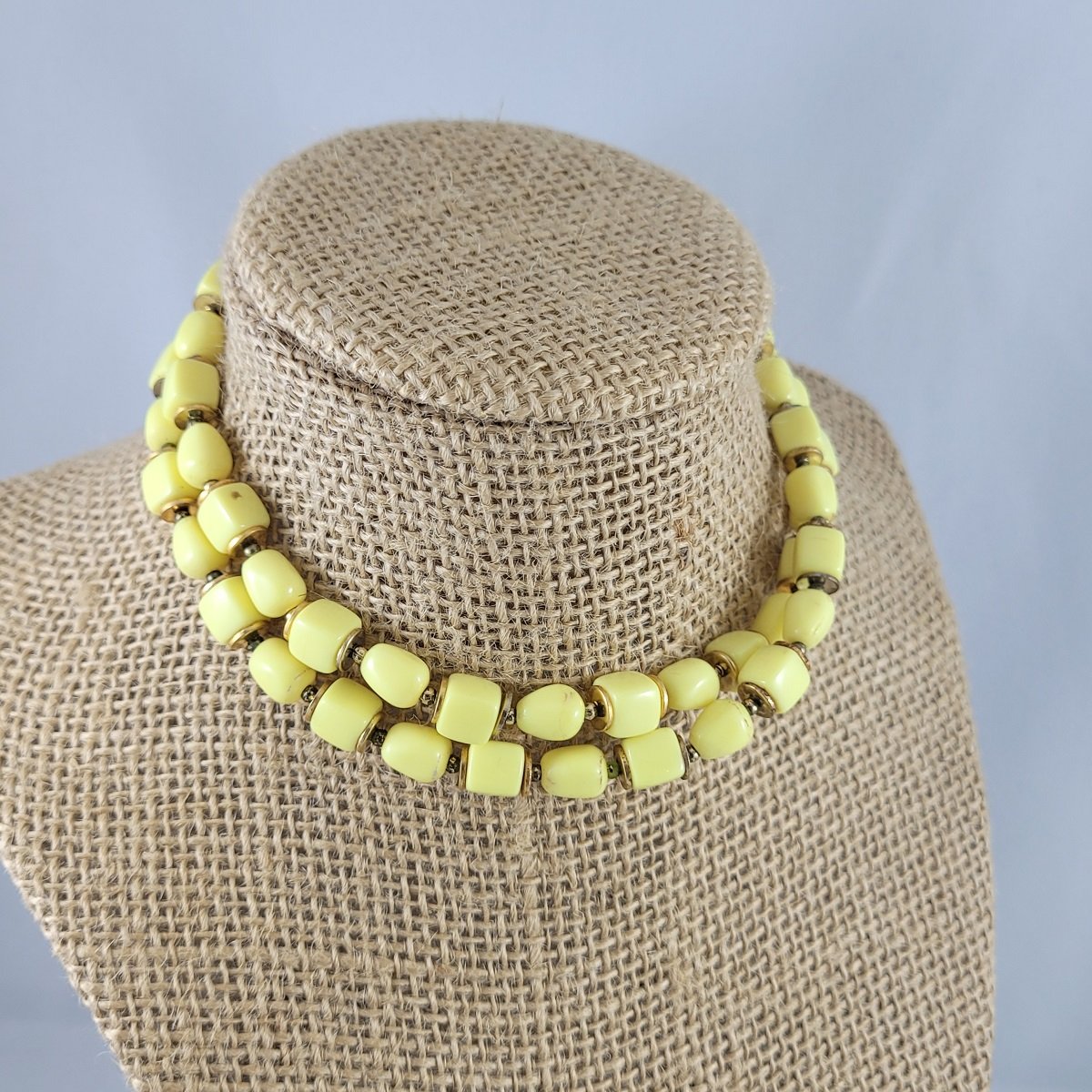 1930's - 1940's Art Deco Yellow Lucite Cube Oval Bead Gold 25 Inch Matinee Necklace Front View
