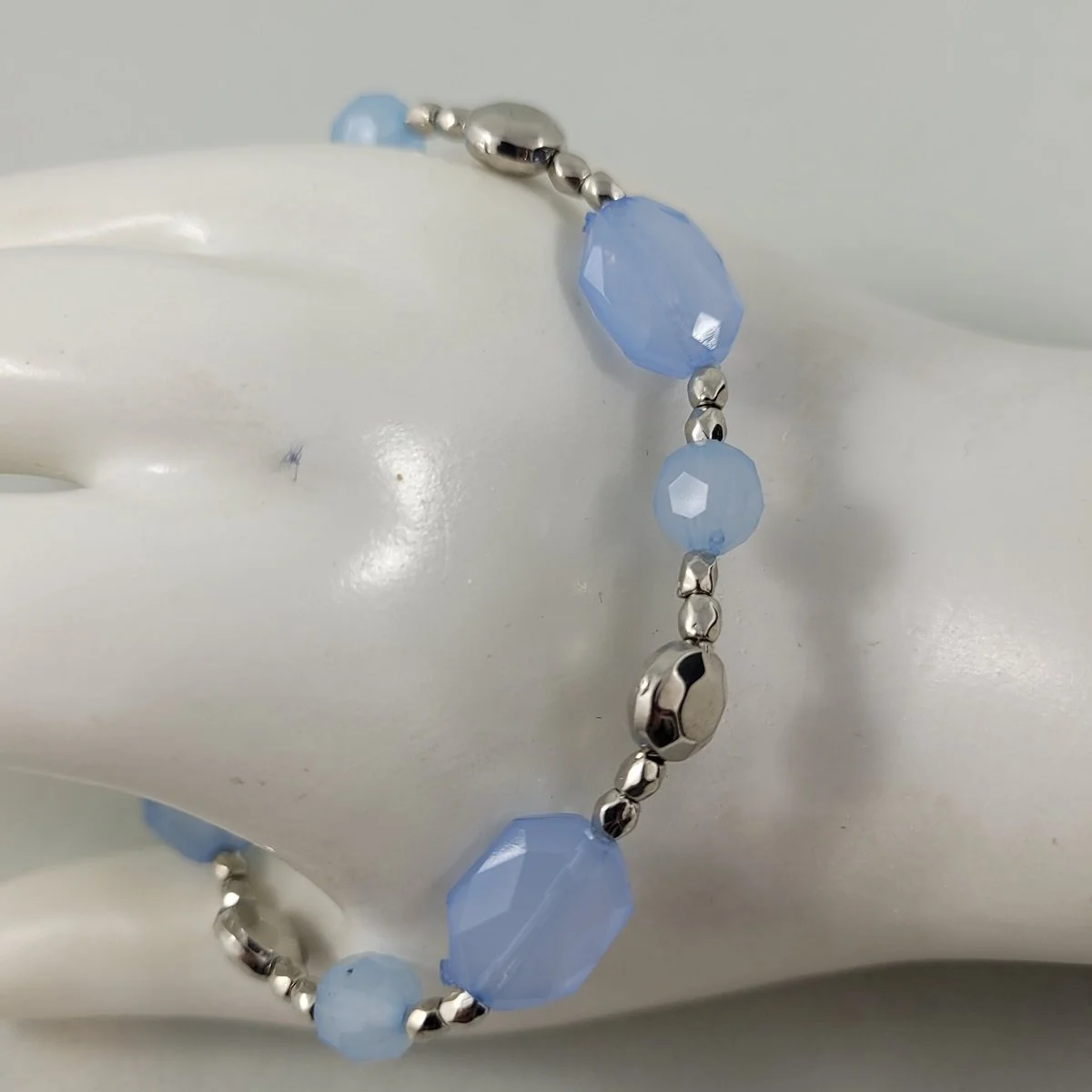 Faceted Simulated Stones Chalcedony Hematite Gem Bead Stretch Elasticized Bracelet