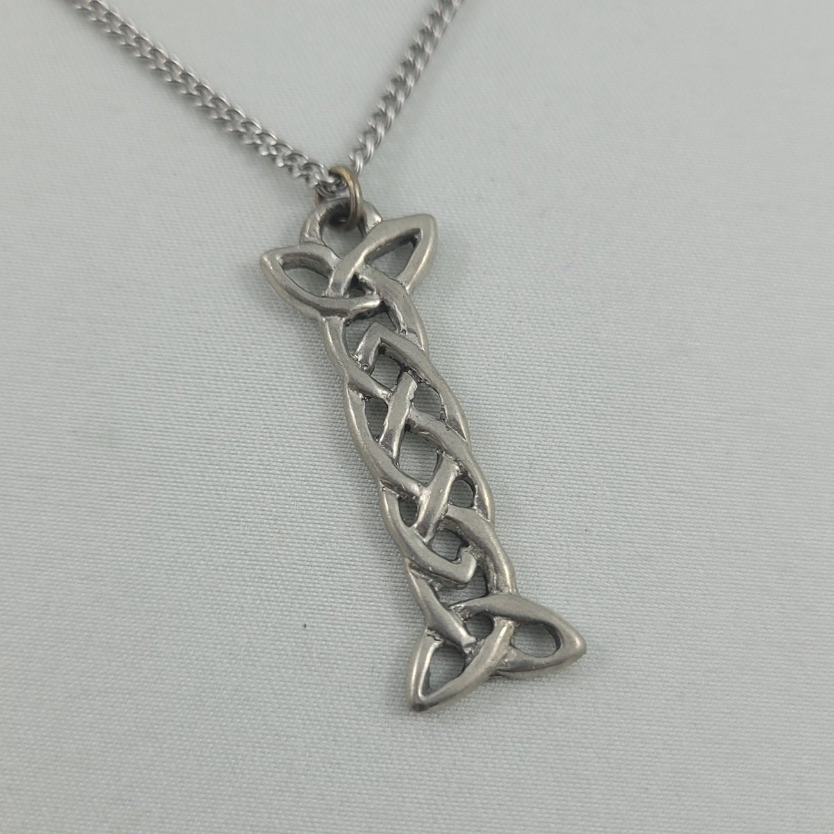 Galway Bay Design Celtic Knot 1.5 Inch Pewter Pendant 18 Inch Silvertone Curb Chain Princess Necklace Close Up