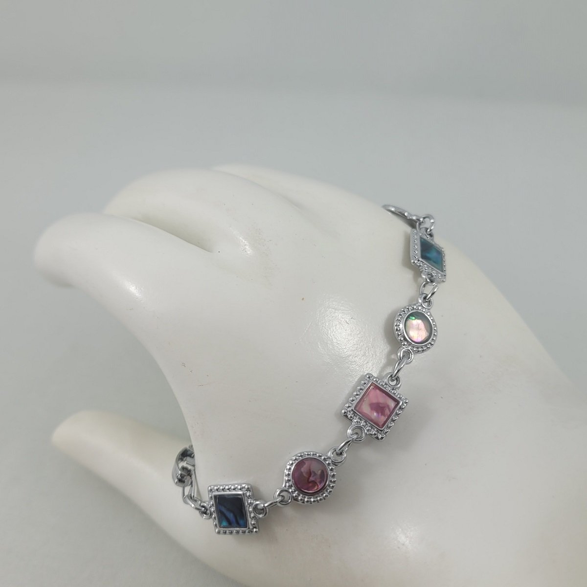 KOREA Alternating 8.5mm Circle Square Panel Blue Pink Green Butterfly Wing Cabochon 7 Inch Silvertone Bracelet Front Side