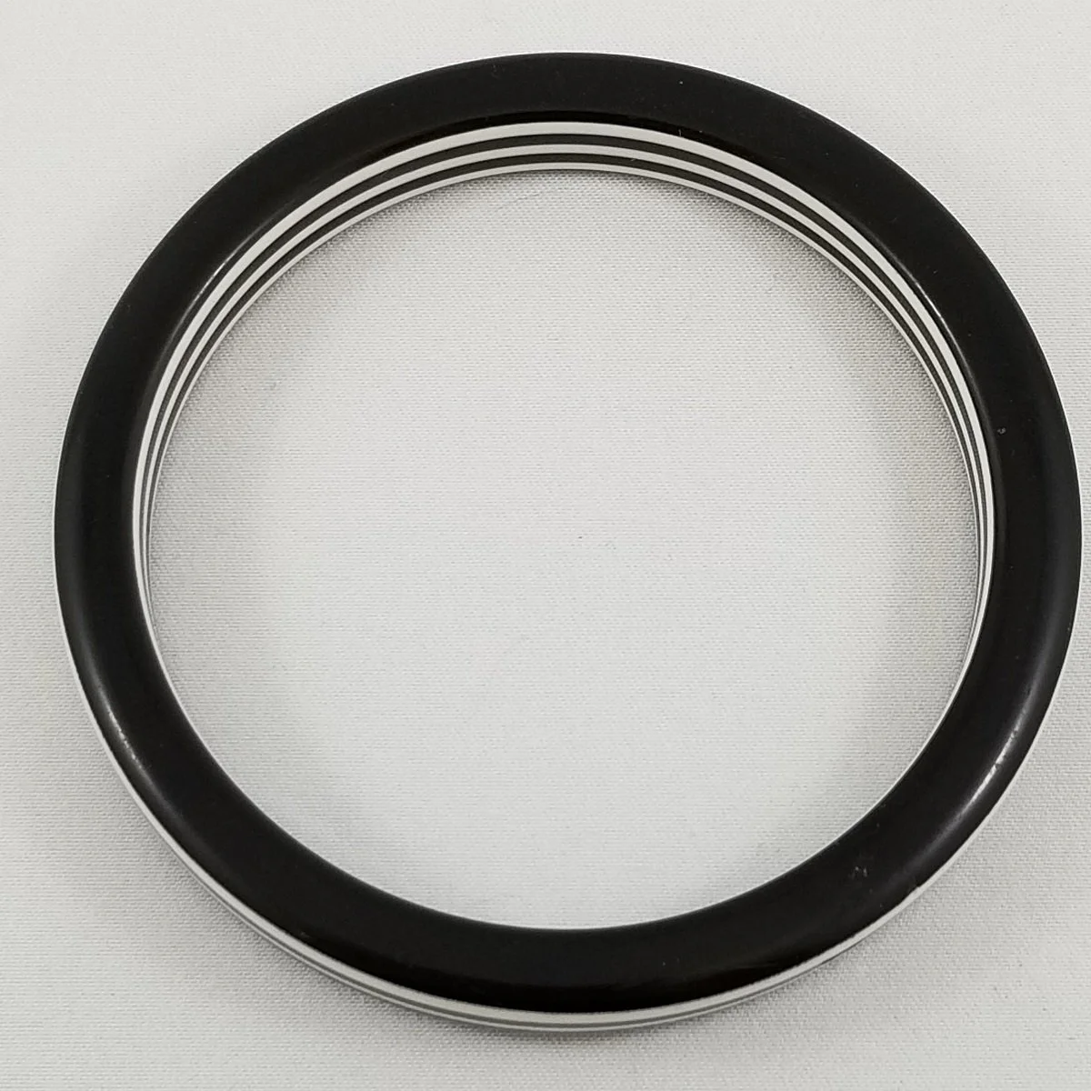 Op Art 1960's Laminated Monochrome Triple-Striped Flat Bangle Bracelet -2.jpg