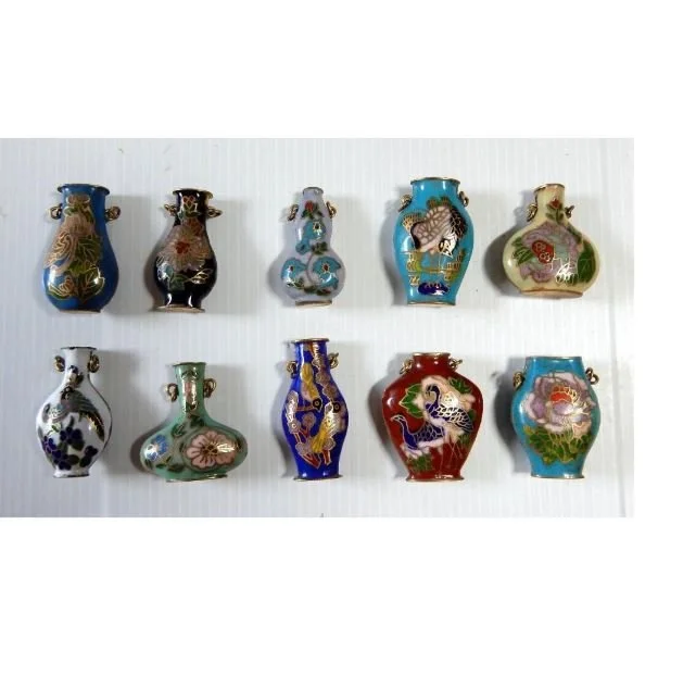 Cloisonne Flower Enamel Chinese Brass Miniature Vase Pendant Necklace - Collection
