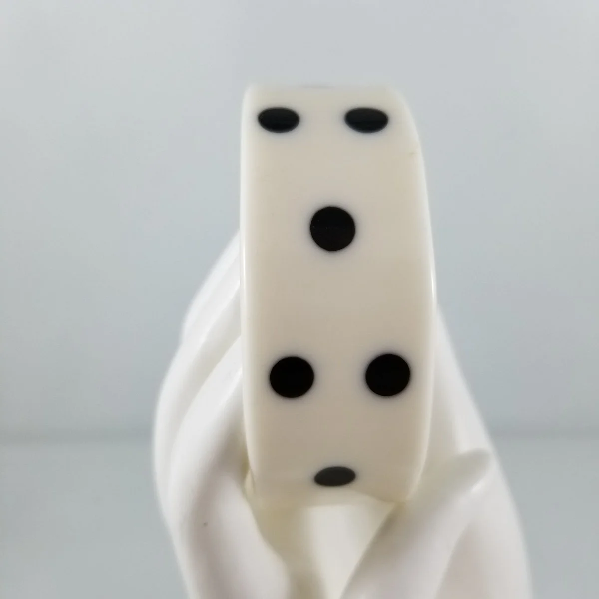 Mod 1960's Injected Polka Dot White Lucite Bangle Bracelet -2.jpg
