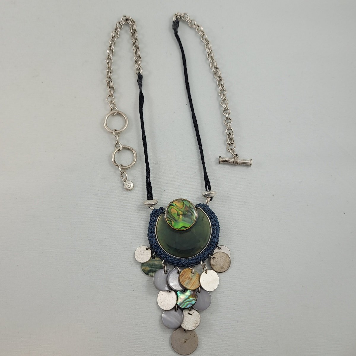 Liz Claiborne Abalone Resin Inlay Coin Chip Fixed Pendant Corded Aluminum Rolo Chain 20 Inch Matinee Necklace Top View