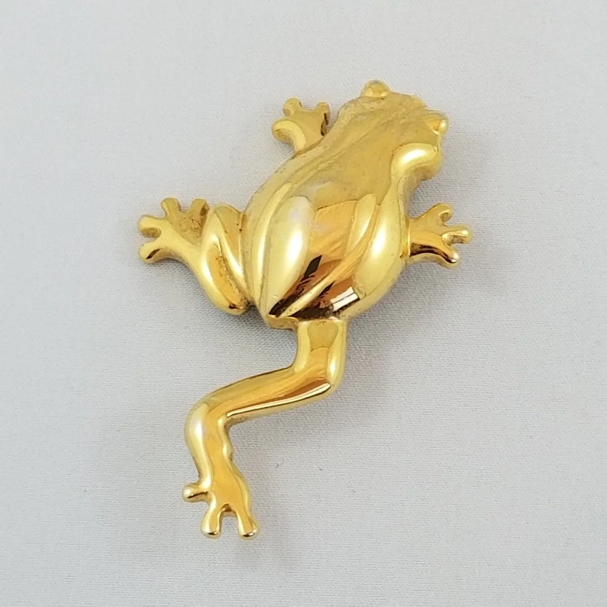 Liz Claiborne Polished Gold-tone Leaping Frog Brooch -3.jpg