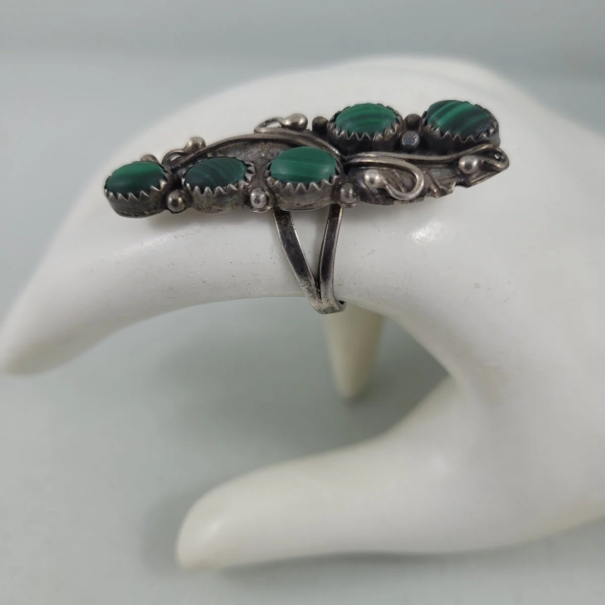 Southwest Native American Navajo Artist Signed Sterling Silver Bezel Set Malachite Gemstone Shield Ring Sz 7.5 -7 (Copy)