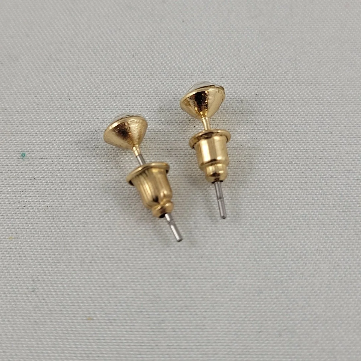 Simulated 4mm Diamond Gold-tone V-Cup Set Studded Pierced Earrings -1.jpg