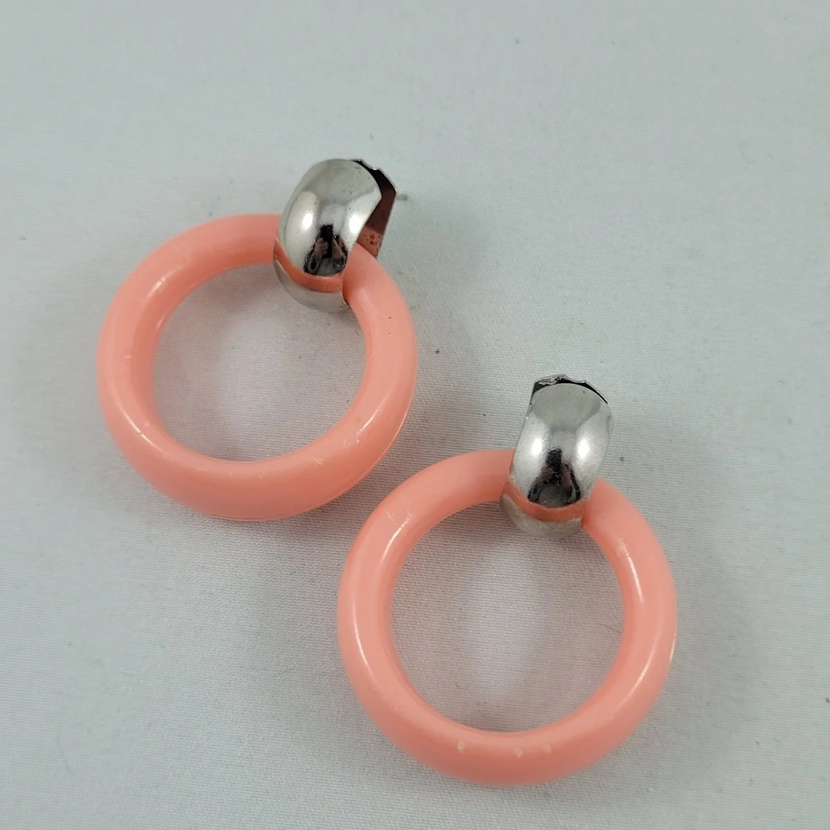 1950's - 1960's Articulated Cotton Candy Pink Early Molded Plastic 1.375 inch Round Hoop Door Knocker Pierced 1.75 Inch Drop Earrings -3.jpg