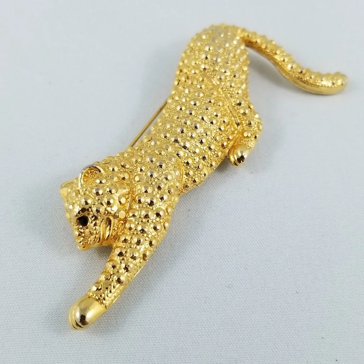 Stalking Panther Leopard Diamond-cut Gold-tone 80's Animalier Brooch -3.jpg