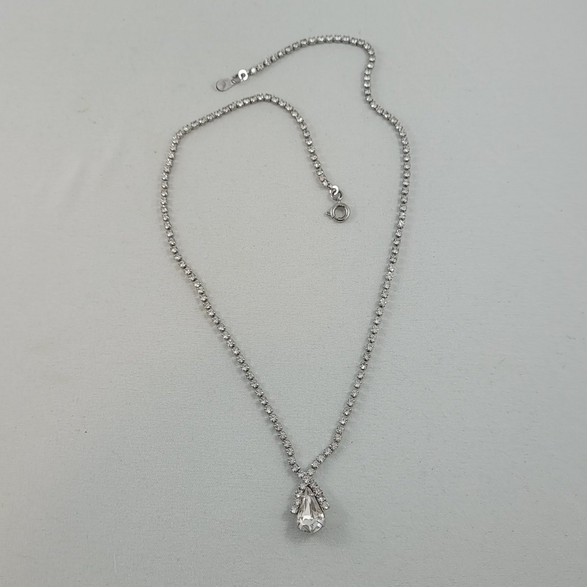 Art Deco Style Prong Set Clear Crystal Drop Rhinestone Silver Cup Chain 17 Inch Princess Necklace -1.jpg