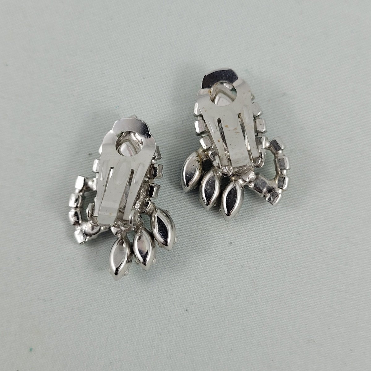 Greenish-Blue Aurora Borealis Prong Set Navette Chaton Rhinestone Silver-tone Clip Earrings Backside