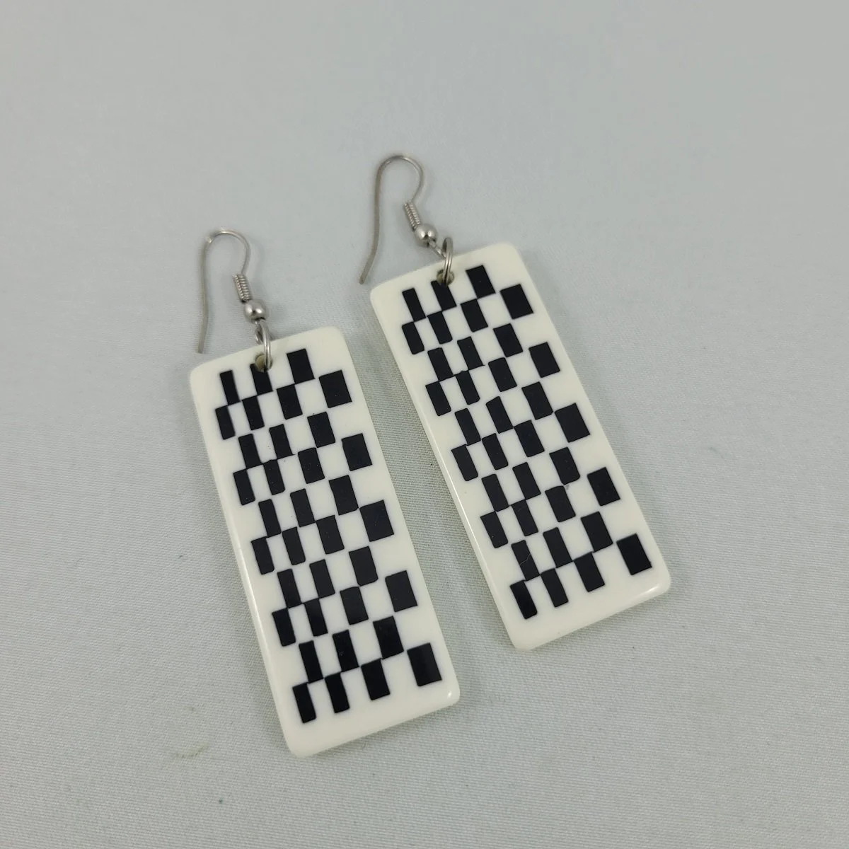 Monochrome Op-Art Geometric Checkerboard Lucite Drop Pierced Earrings