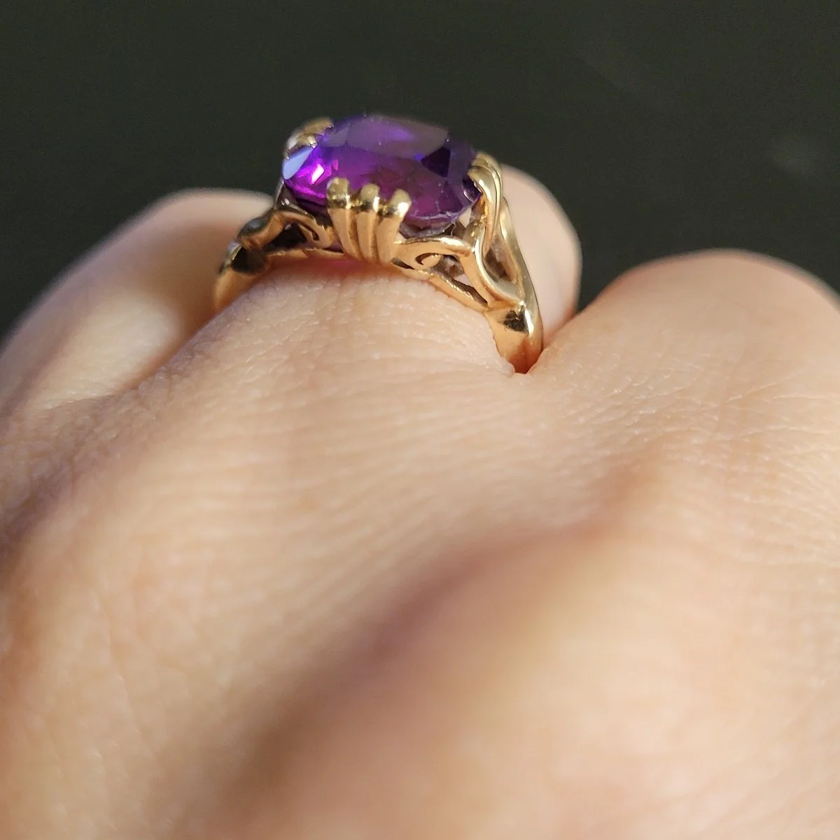 Baroque Radiant Cut Amethyst 10K Gold Hallmarked Stamped Ring Size 5