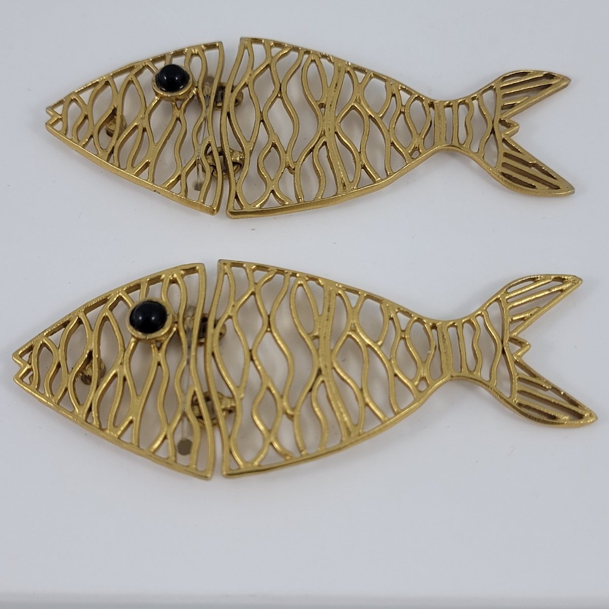 ZARA Goldtone Oversized Articulated Fish Shaped Pierced Stud Earrings New Packaged Design 1124-011-303 Side View