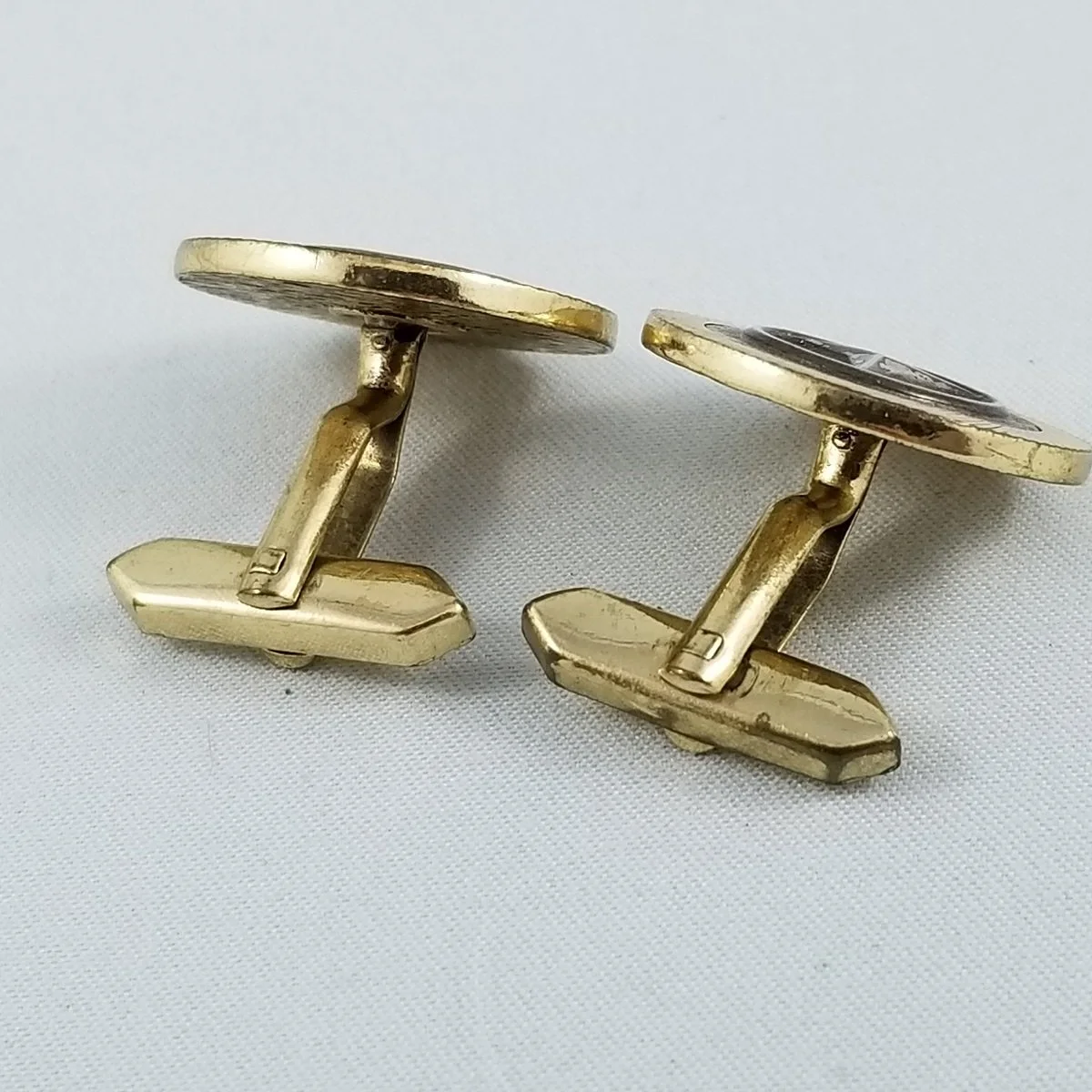 Mercedes-Benz 1960’s Fluted Sunburst Two-Tone “Whale-Tail” Cufflinks -2.jpg
