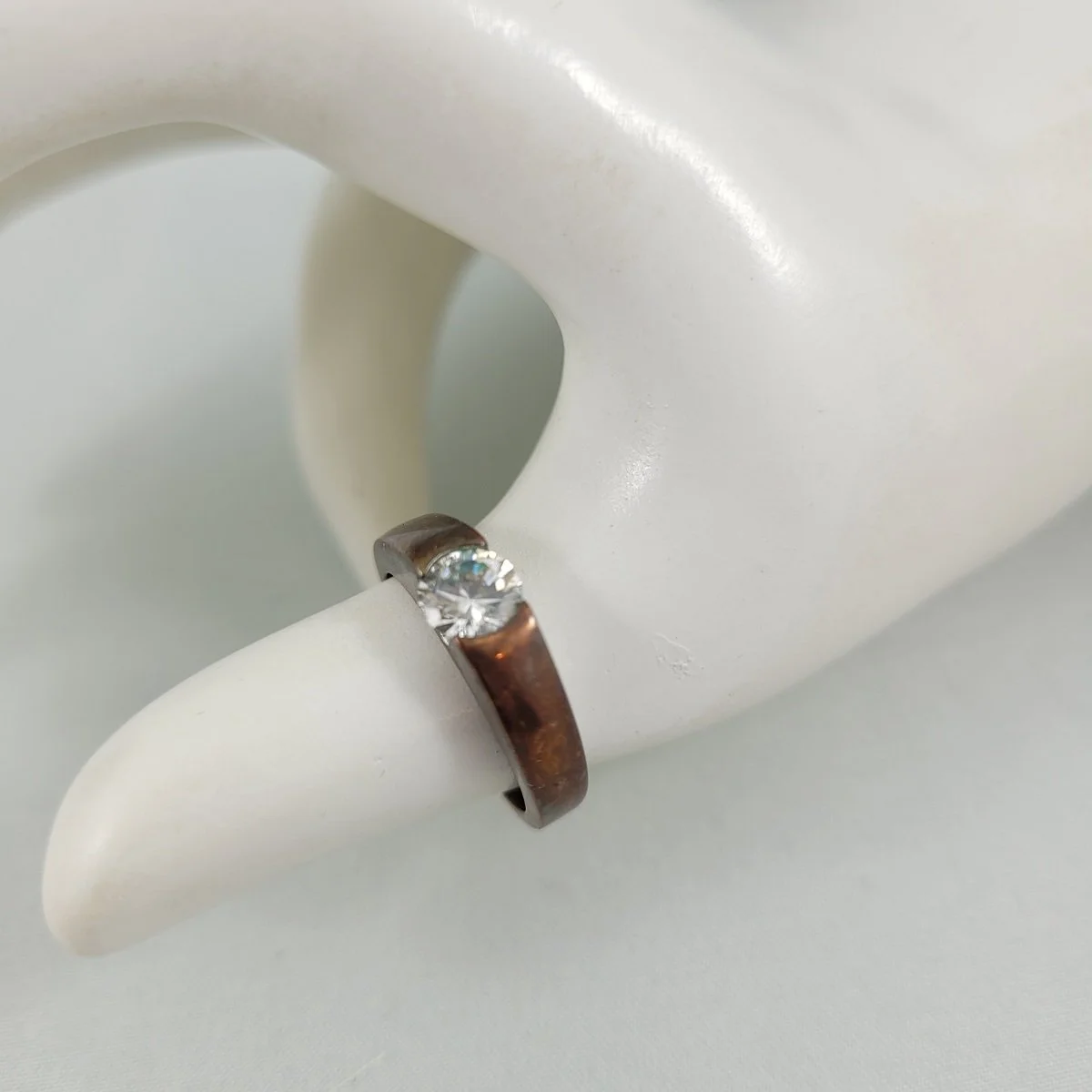 Tension Set Open Back 5.7mm Inset Solitaire Simulated Diamond Silver Wash Copper Ring Size 7 Side View