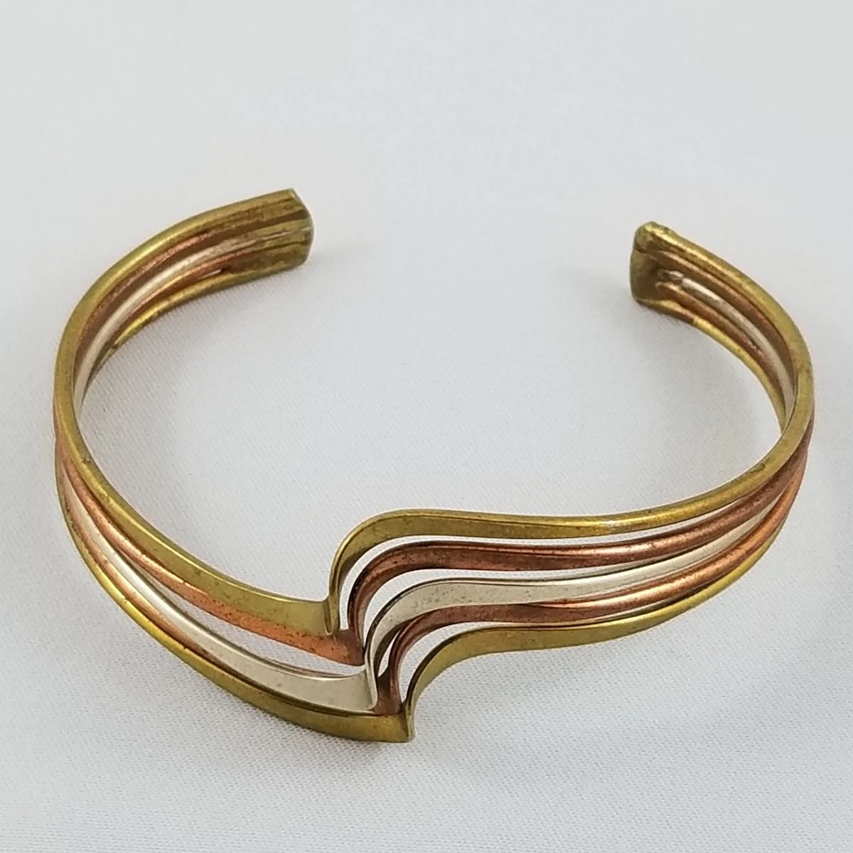 Metales Casados Mixed Metal Silver Copper Brass 'Altered Wavelength' Cuff Bracelet