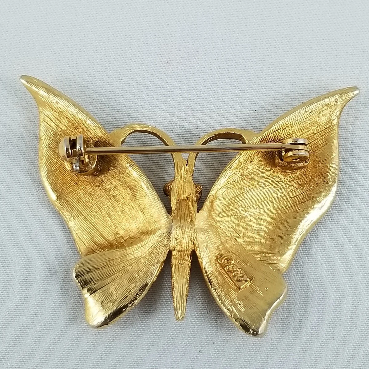 Coro Florentine Gold-tone Diamond Cut Butterfly Pin Brooch 3.jpg