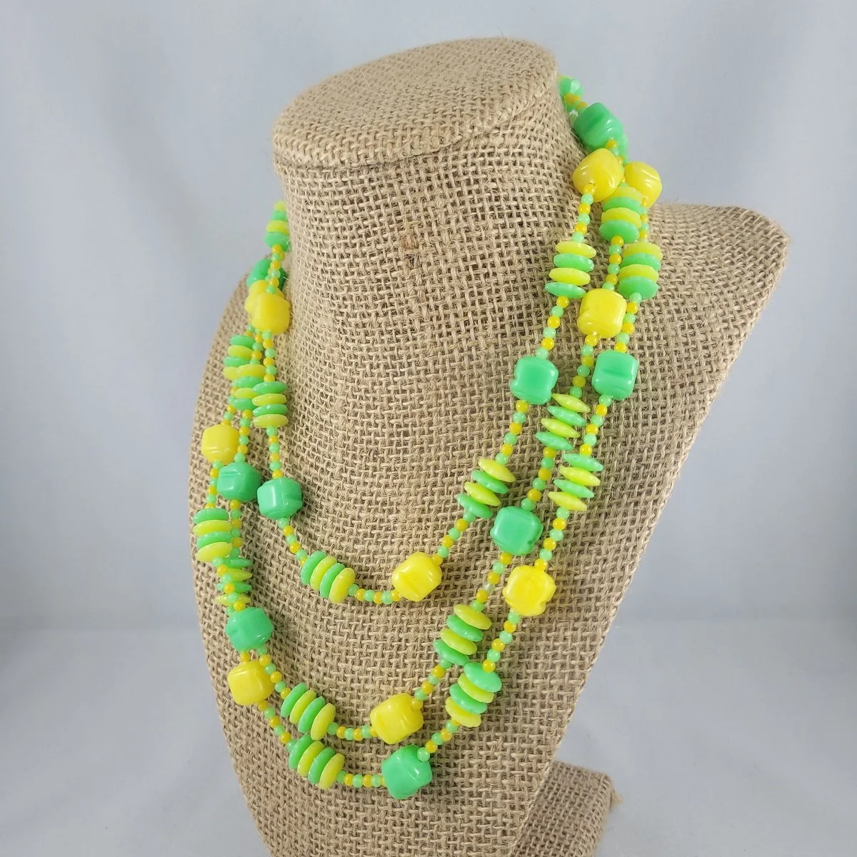 Art Deco Early Moulded Plastic Lemon Lime Cube Flower Saucer Bead Rope Necklace Side View