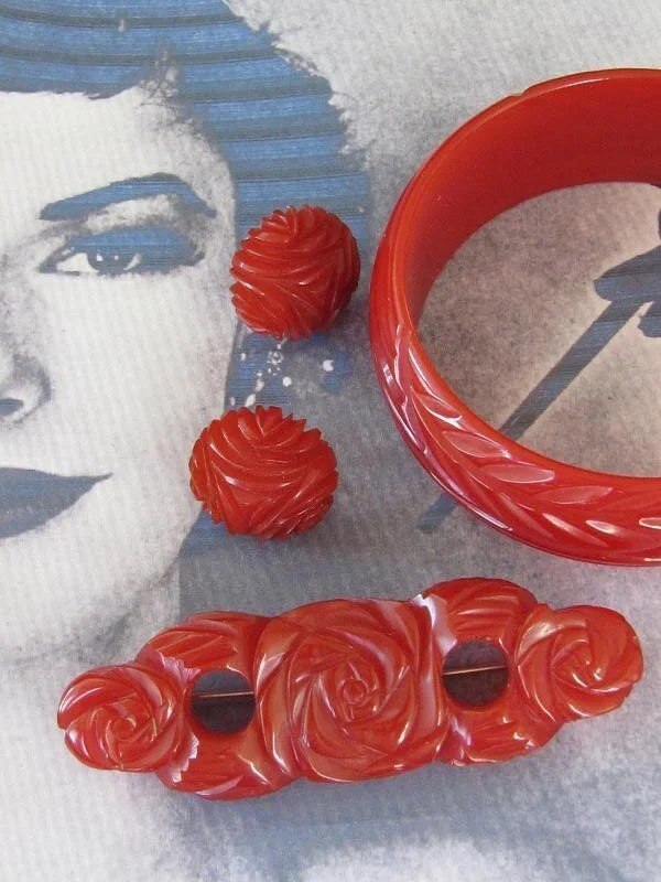 Art Deco 1930's Carved Cherry Juice Bakelite Leaf and Rose Motif Demi-Parure Bracelet Brooch and Earrings -7.jpg