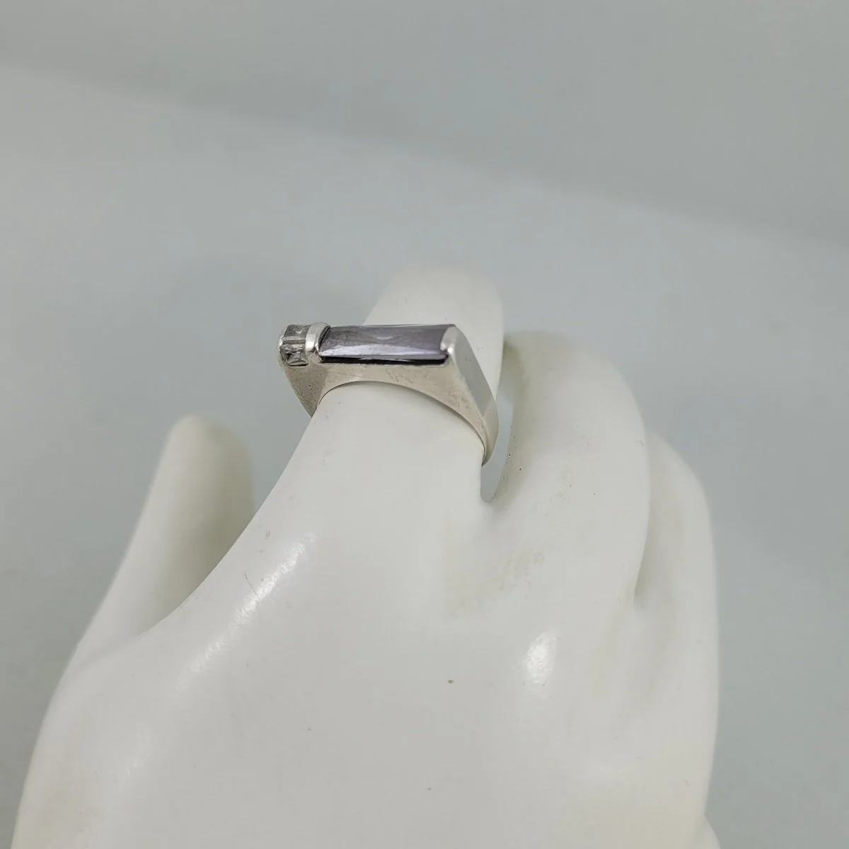 Sterling Silver Multi Faceted Baguette Violet Kunzite Cubic Zirconia 925 Star Hallmarked Flat Rectangular Face Ring Sz 6 -5 (Copy)