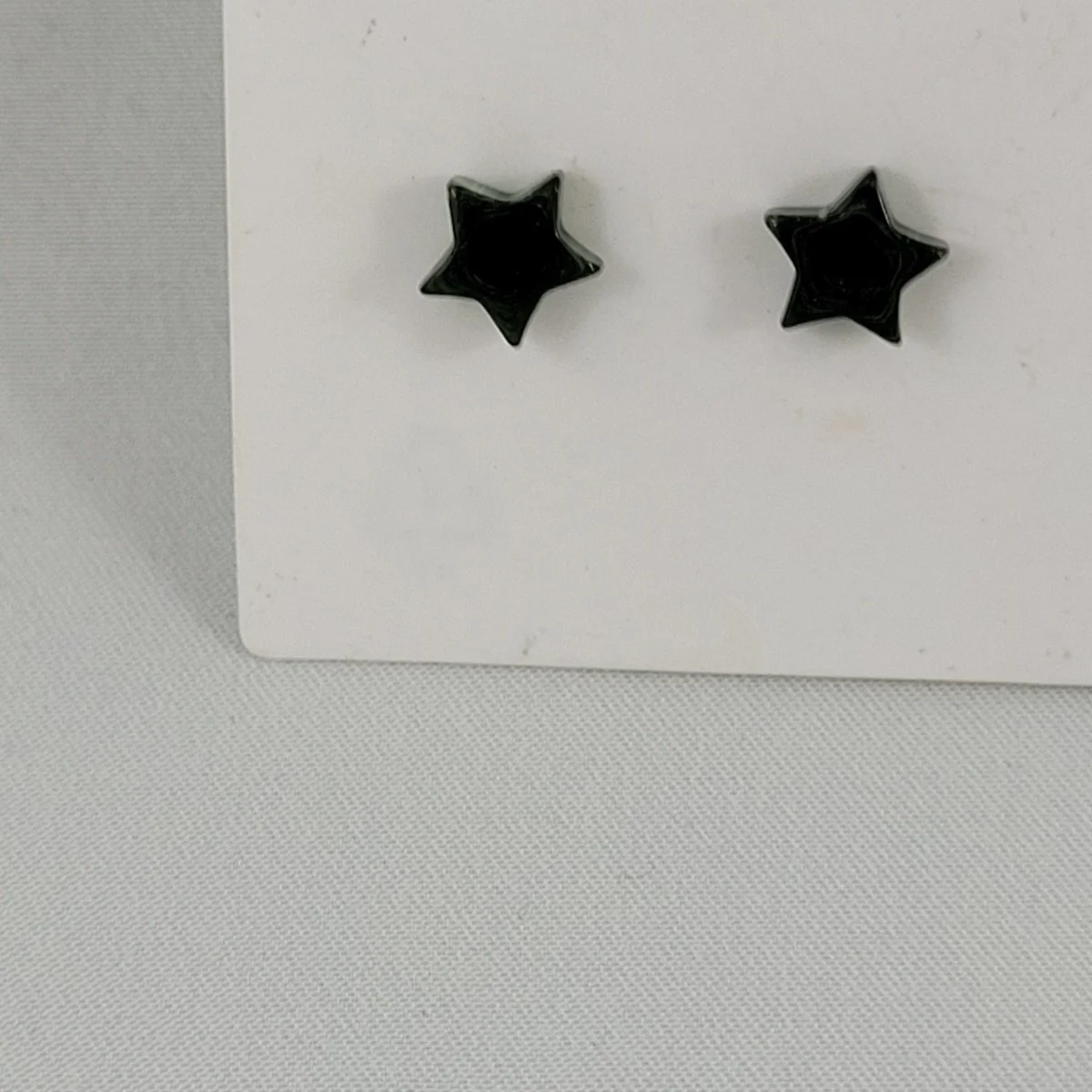Green Resin 7mm Star Pierced Stud Earrings -1.jpg