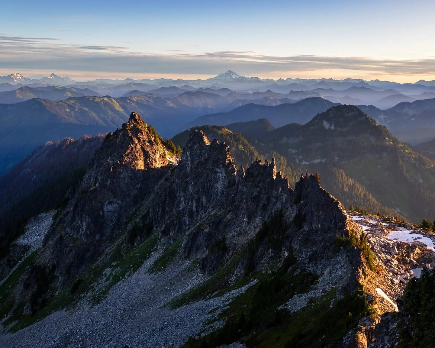 Day 2237: Where is the lowest section of the Cascade Range? The first approach to this question may be to find the lowest pass through the range. Intuitively, you might think that the lowest elevation in the Cascades would be at the start or end of t
