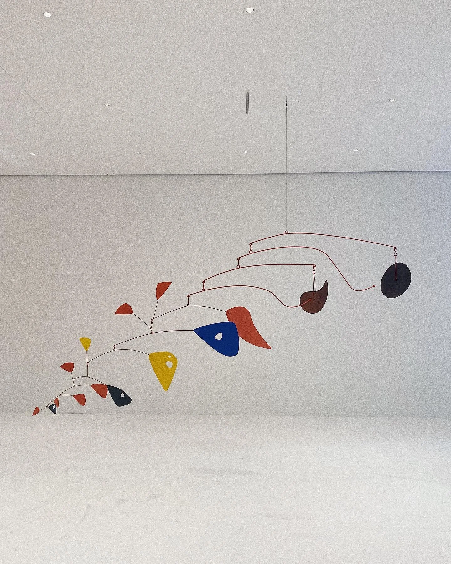 Alexander Calder-Double Gong, 1953