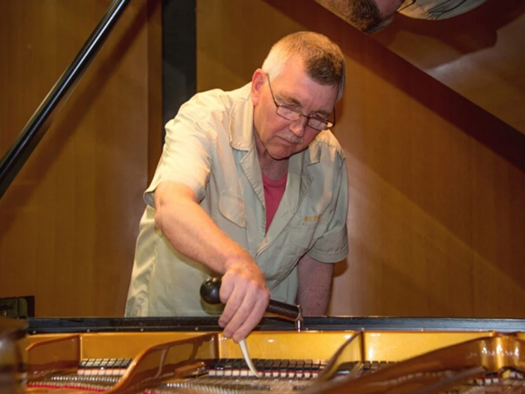 André Oorebeek, Dutch voicing technician  Chairman of the Dutch Piano Technical Association from 2000-2004, author of the industry-defining book ‘The Voice of the Piano’, and consultant to Pearl River Piano Group for technician training. Mr. Oorebeek played an integral part in developing the necessary skills of the Kayserburg production team.