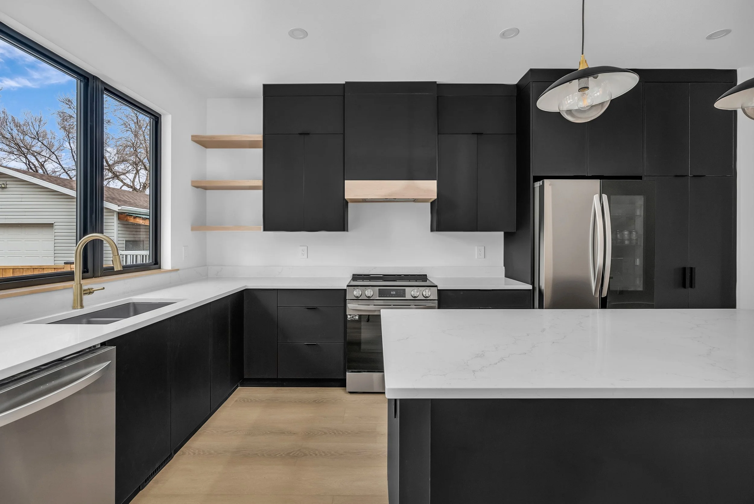 107B 4th St E (7 of 40).jpg