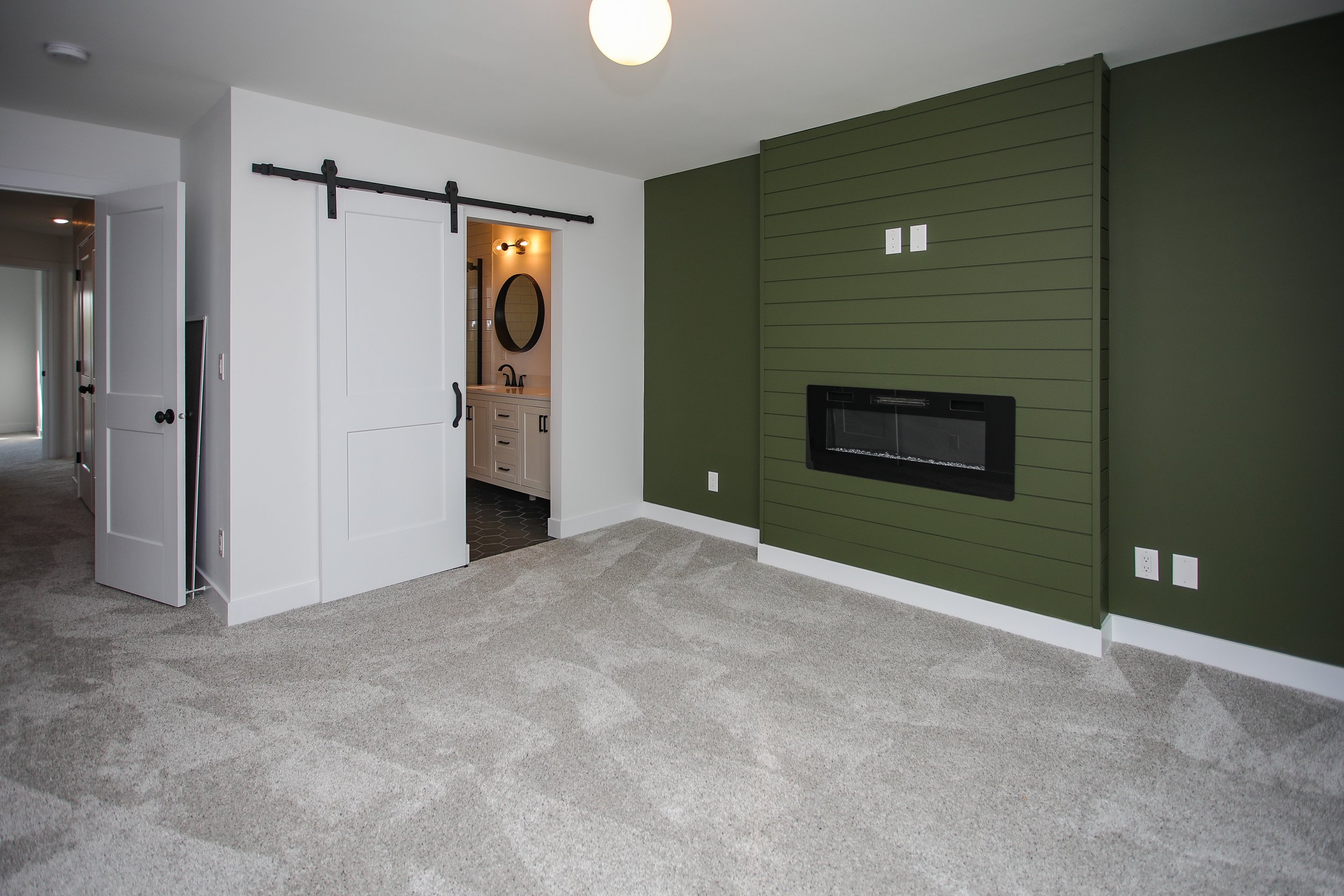 1122 9th St- 25.jpg