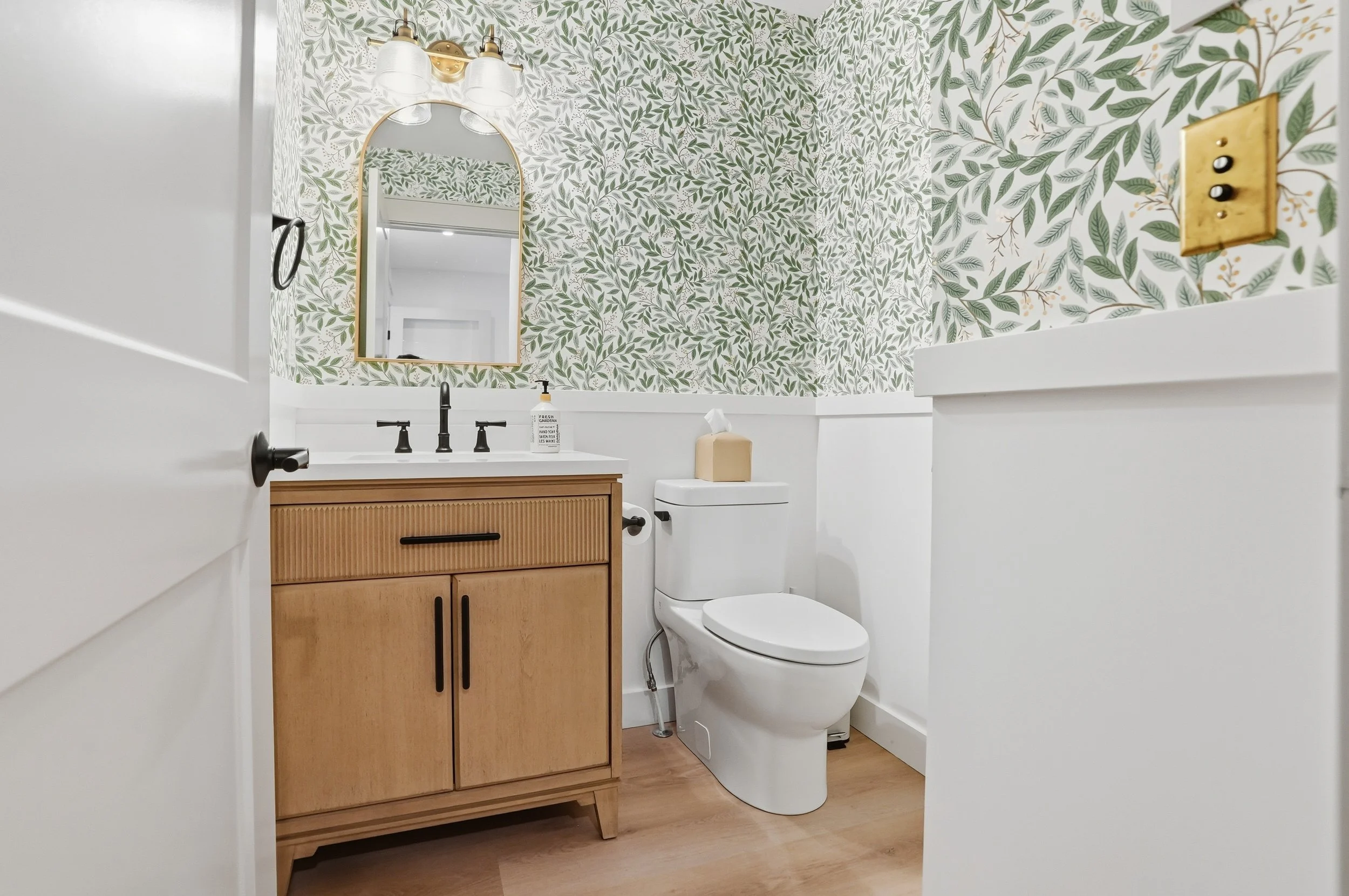 919 Ave G S (37 of 67).jpg