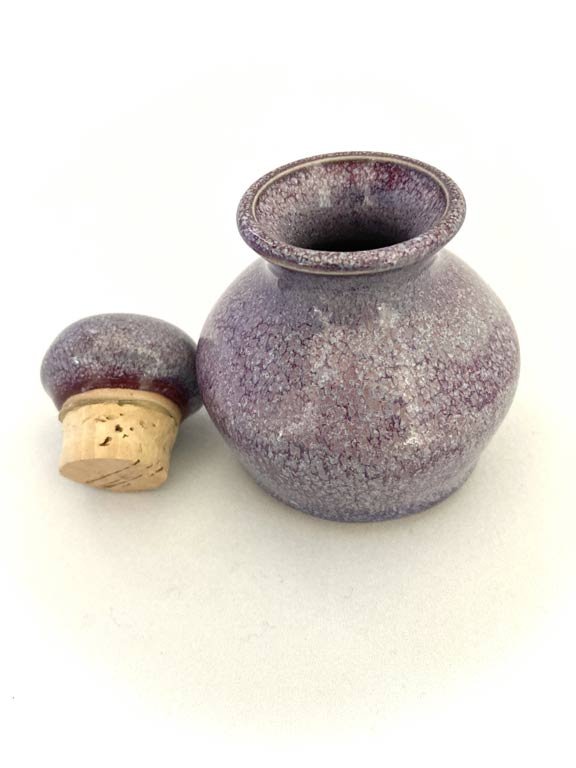 keepsake-cremation-pottery-urn-warm-earth