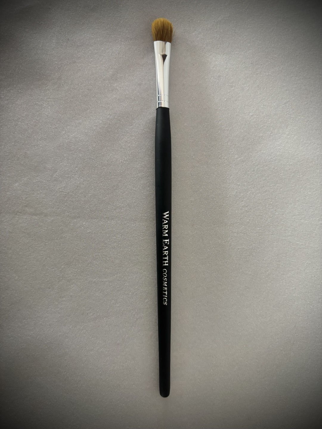 sable-eye-shadow-brush-high-quality-warm-earth