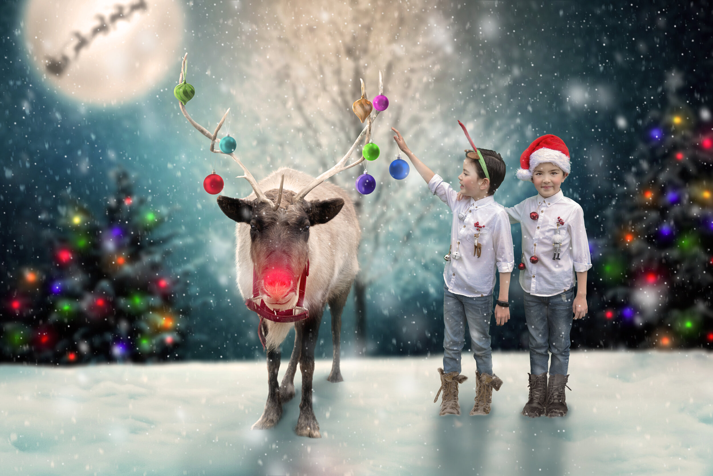 Jack and Davyn with Reindeer.jpg