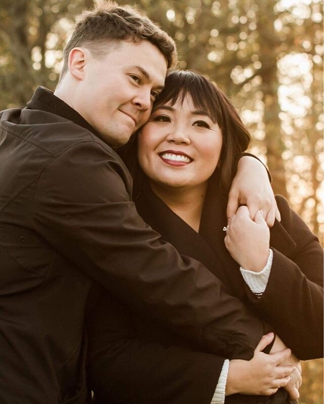 She looks stunning and he agrees ;) .
Makeup and hair by moi, photo by @yennypaezphoto
.
.
.
#vancouverwedding #vancouvermua #vancouverhair #vancouverhairstylist #vancouvermakeup #vancouvermakeupartist #vancouverweddingmakeupartist #weddingstylist #v