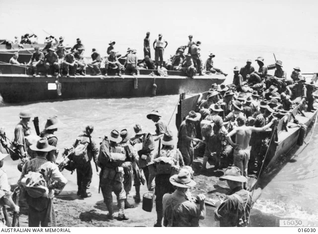  Reinforcement embarking at Finschhafen 