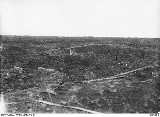  The OG lines photographed in October 1916, looking towards the Windmill.   Courtesy Australian War Memorial 