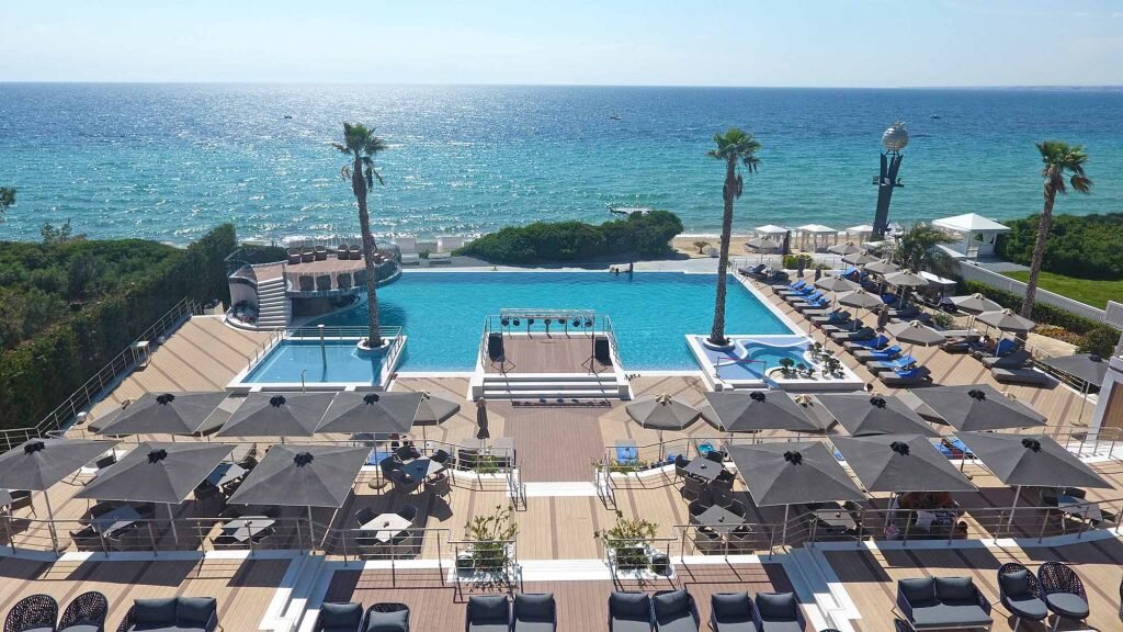 Infinity-Pool-Aerial-View-1024x576.jpg