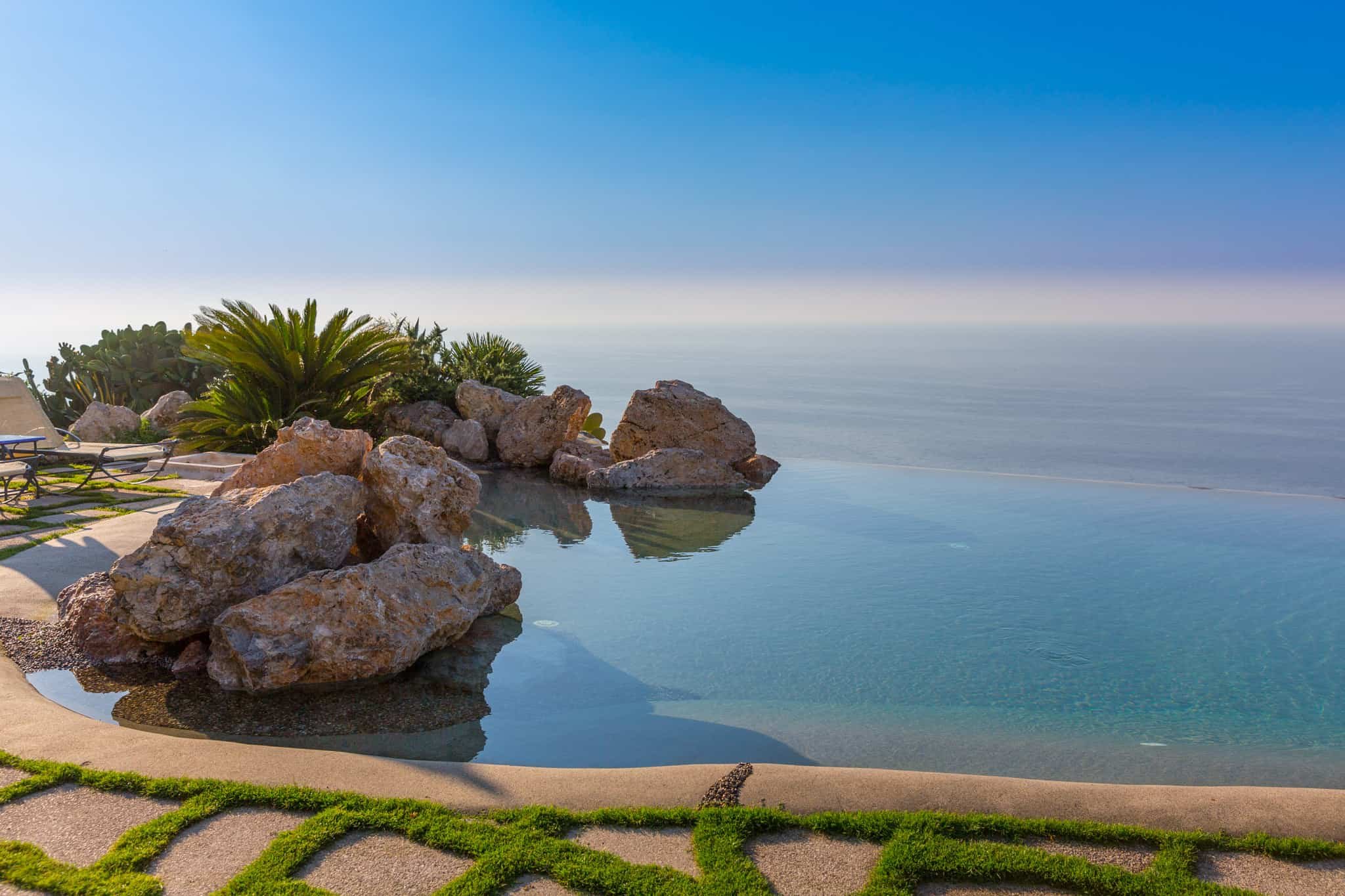 infinity-pool-empty.jpg
