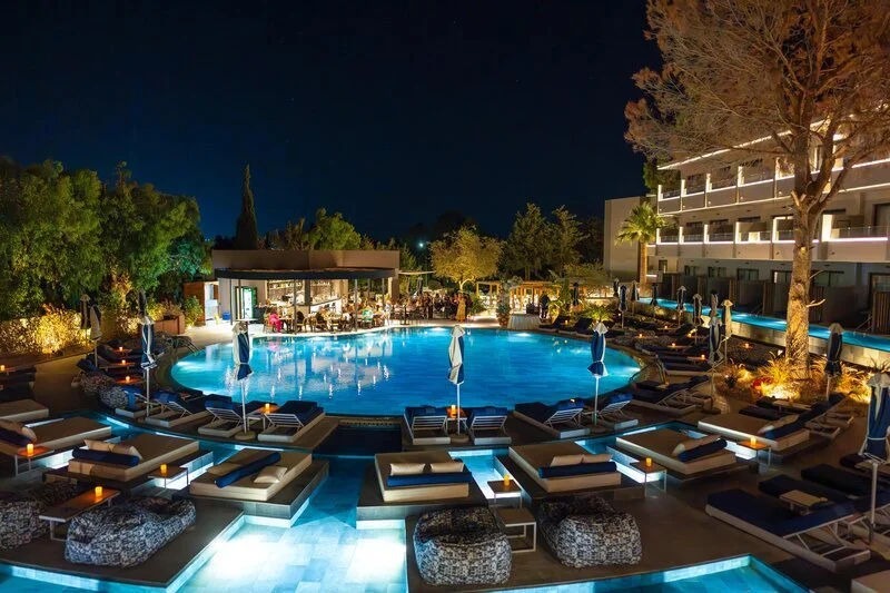 pool_bar (2).jpg