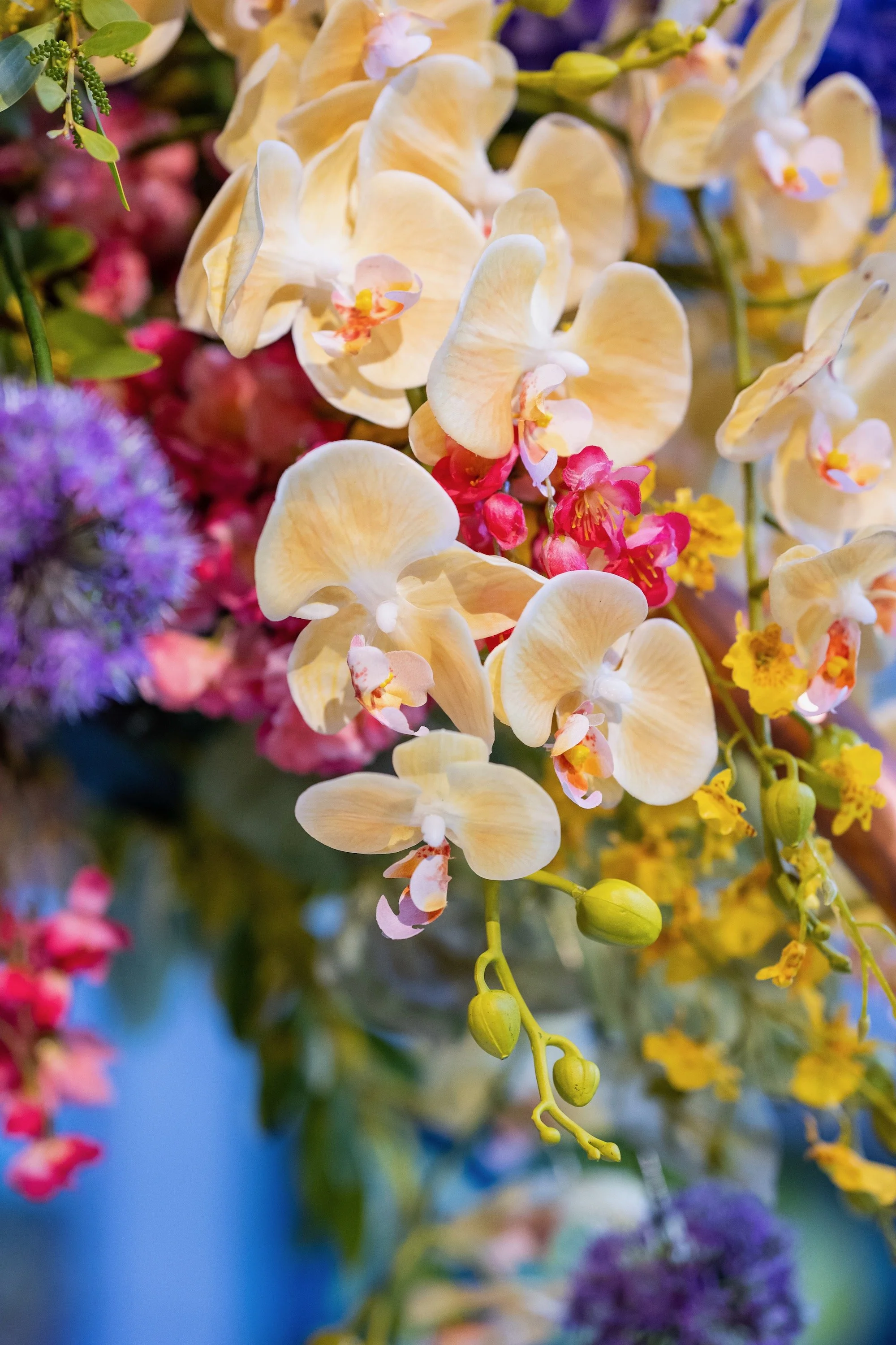 Regina & Eric | Luxury Wedding featuring Elevated Floral Design