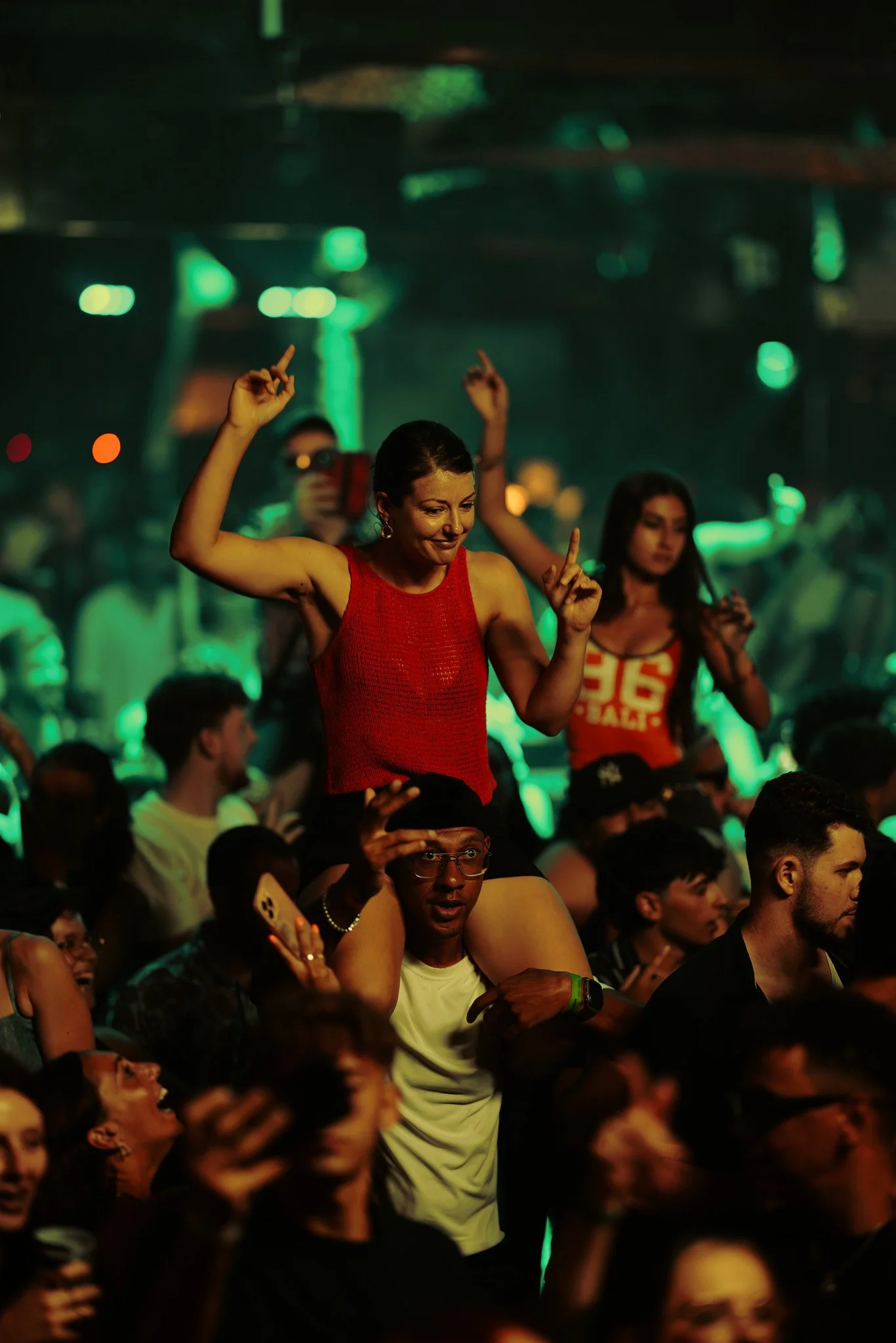 crowd-bbc-radio-1-dance-20.jpg