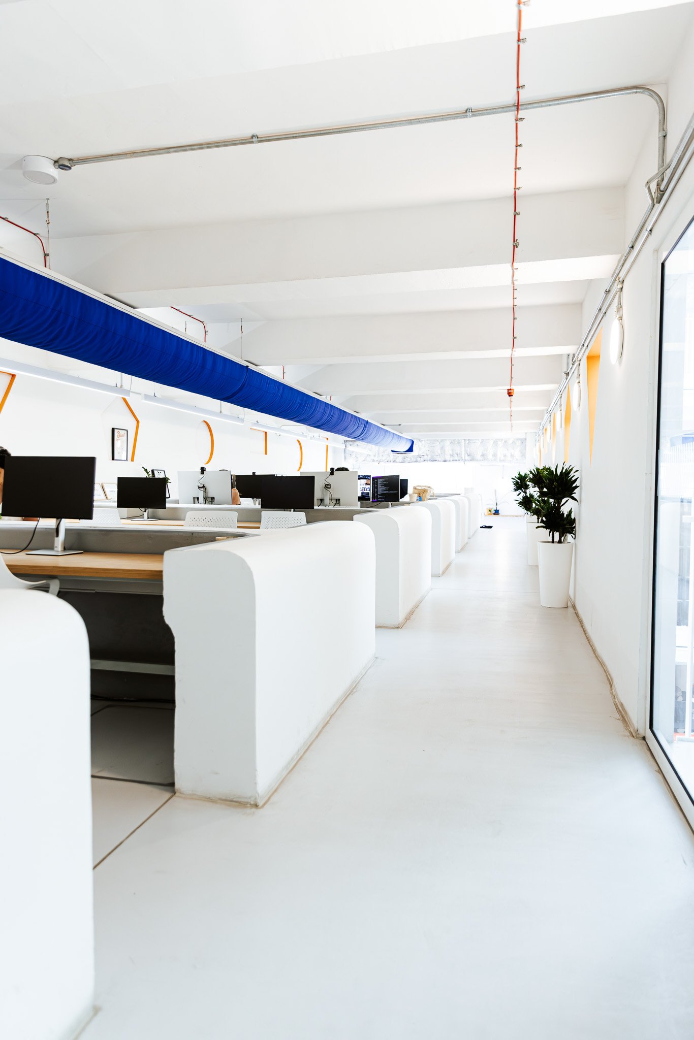 the vats coworking space desk areas, monitors, interior shoot