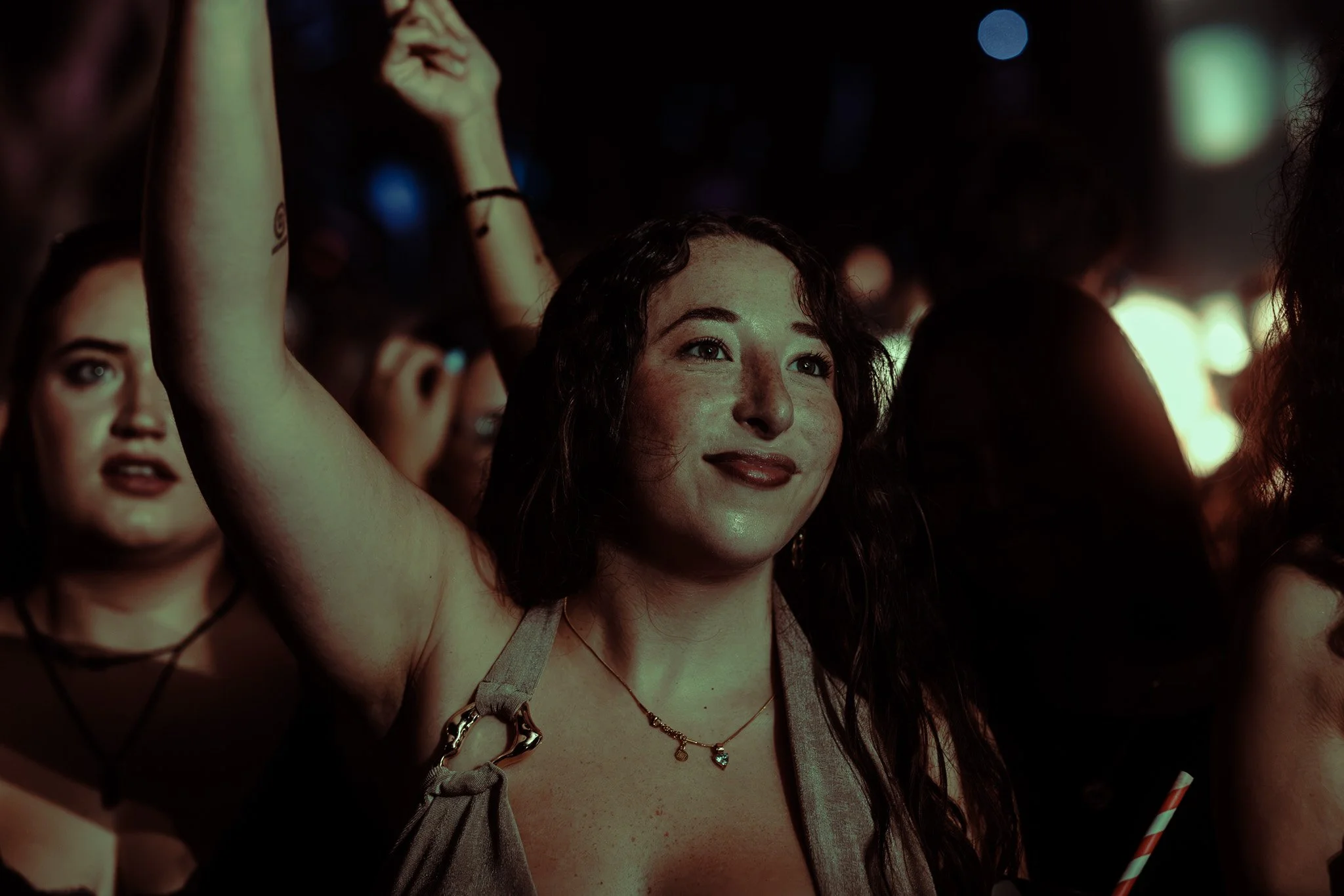 crowd-bbc-radio-1-dance-9.jpg