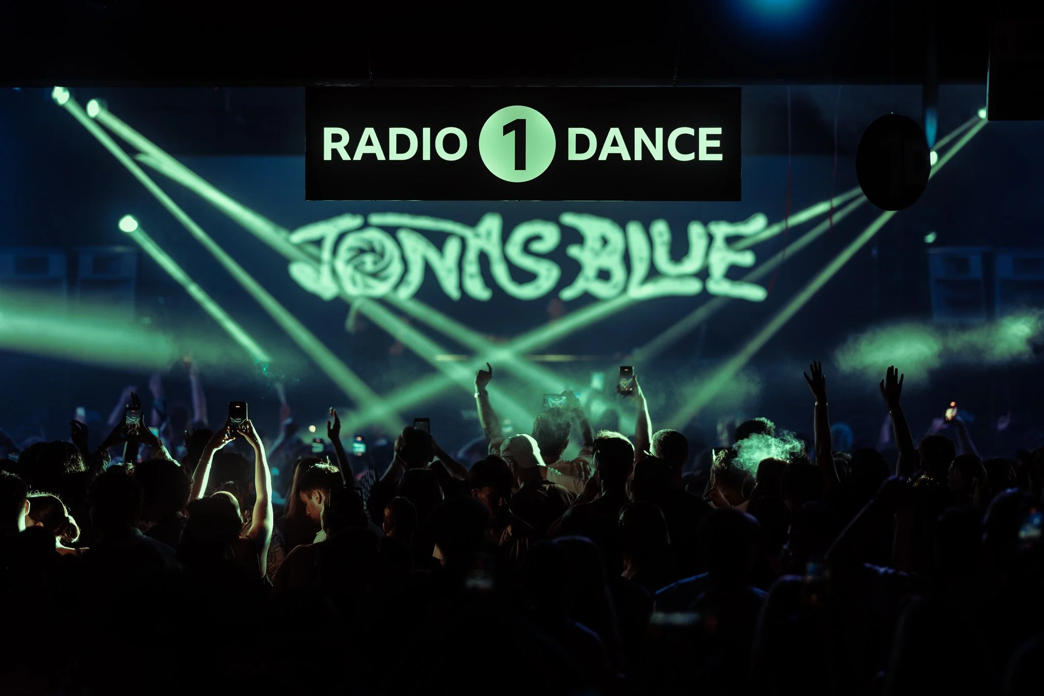 jonas-blue-bbc-radio-1-dance-8.jpg