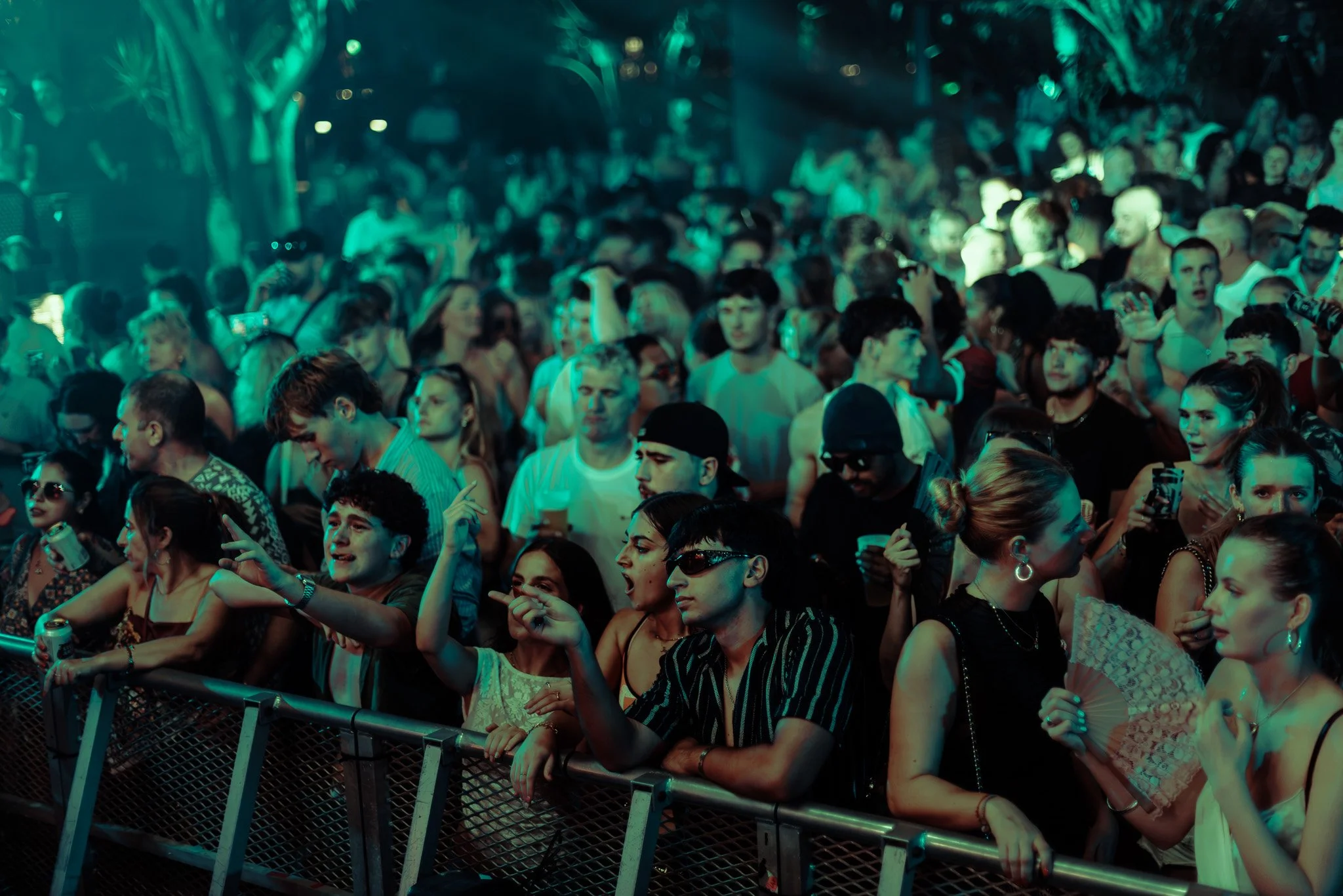 crowd-bbc-radio-1-dance-38.jpg