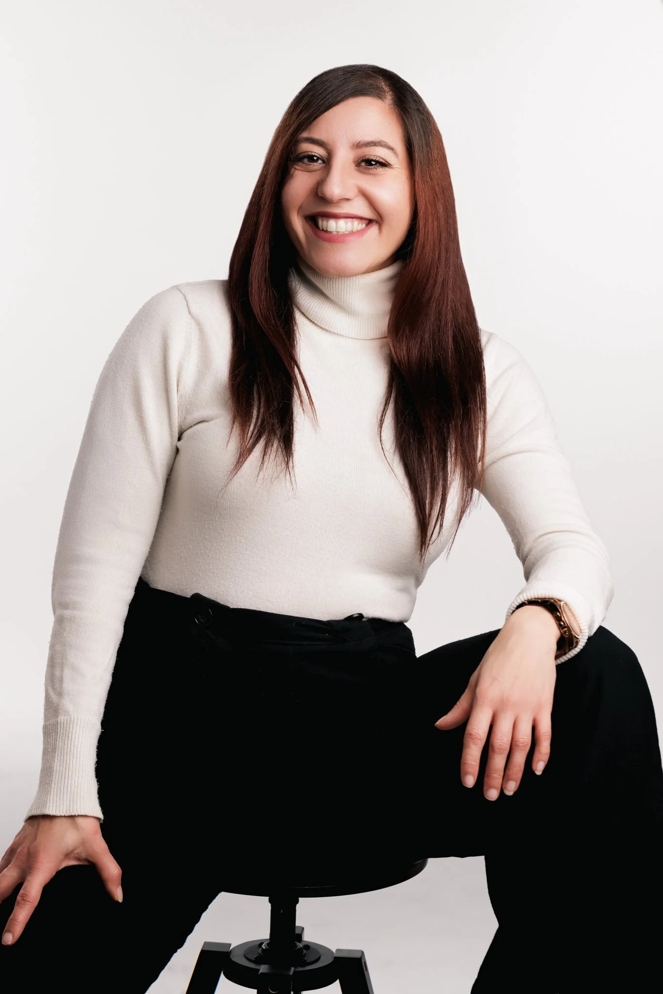 Headshots 12th Jan-813-Edit.jpg